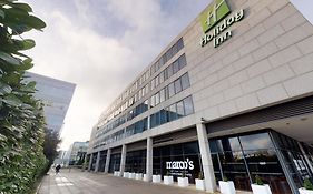 Holiday Inn Milton Keynes Central By Ihg